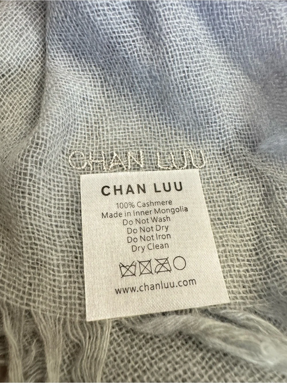 Chan Luu 100% Cashmere Scarf Wrap 56x58 Oversized Square Ombre Blue Gray Green